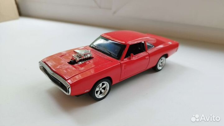 Машинка Dodge Charger
