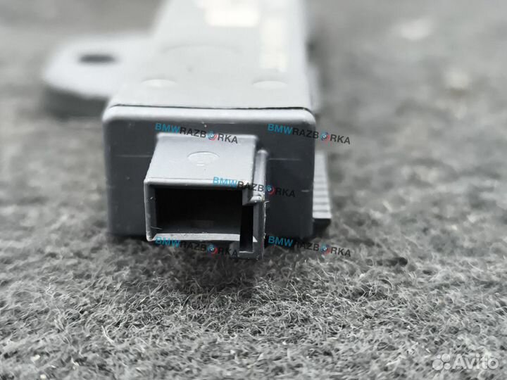 Антенна системы комфортного доступа BMW i5 G60