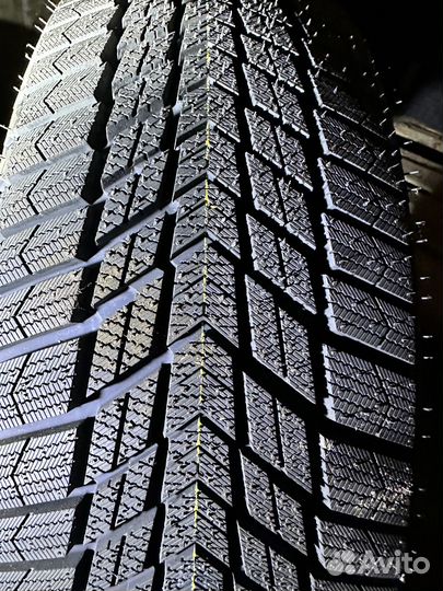 Nexen Winguard Ice Plus 195/60 R15 92T
