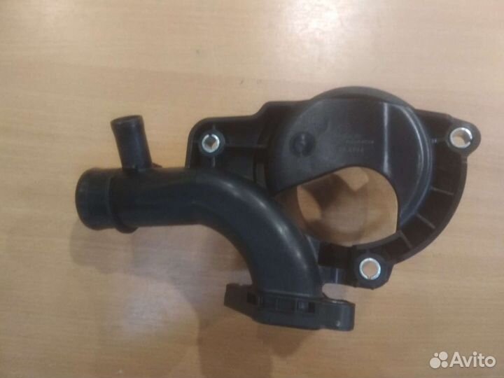 Кронштейн топливного фильтра Мерседес ом 651.950