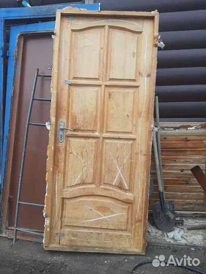 Дверь входная