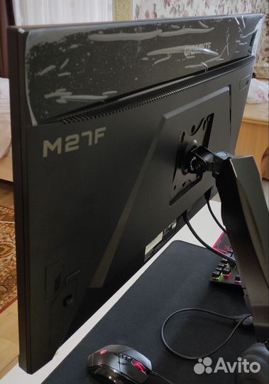Монитор Gigabyte M27F KVM 144hz