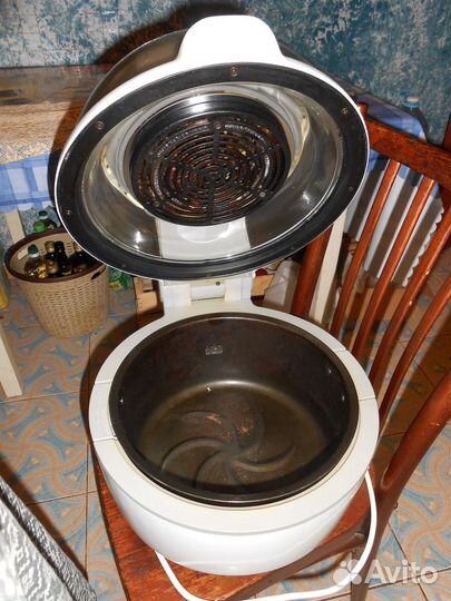 Мультипечь Delimano 3D удобная можно взять на дачу