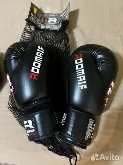 Боксерские перчатки