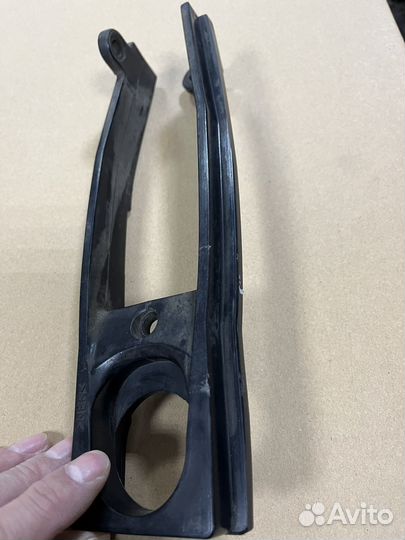 Слайдер цепи для Suzuki GSX-R600/750 06-10г