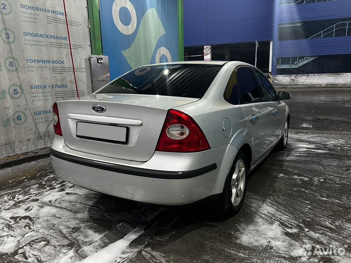 Ford Focus 1.8 МТ, 2007, 200 500 км