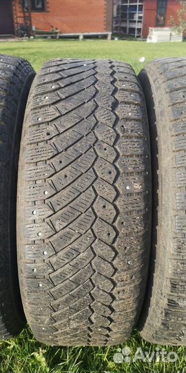 Continental Conti4x4IceContact 225/65 R17