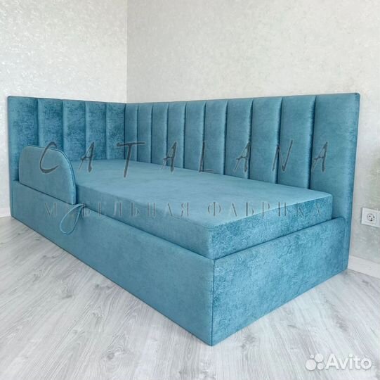 Детская кровать с мягкими бортиками