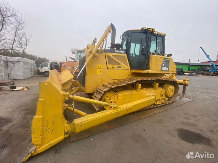 Komatsu D65EX-16, 2018