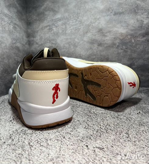 Кроссовки мужские Nike Air Jordan Travis Scott