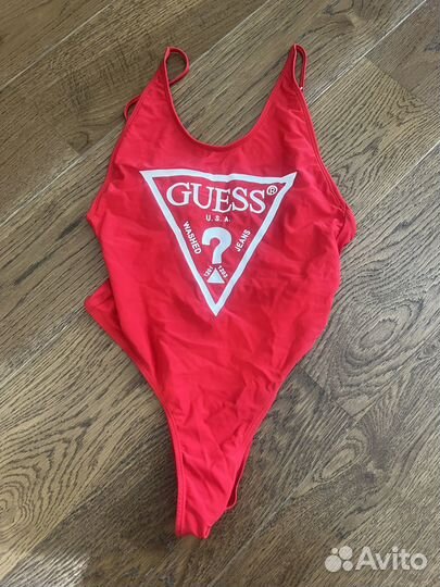 Купальники Guess