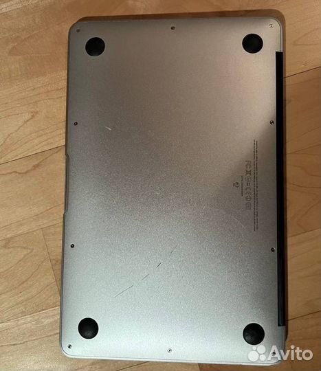 Apple macbook air 11 late 2010 128gb