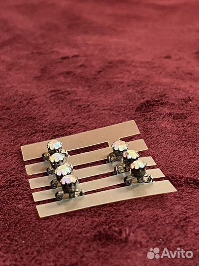 Заколки для прически / волос