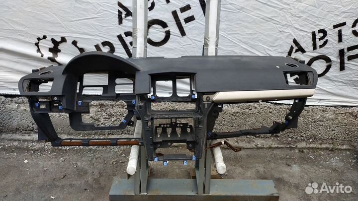 Панель салона (торпедо) Opel Astra H