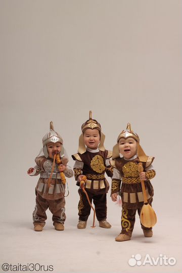 Казахский национальный костюм