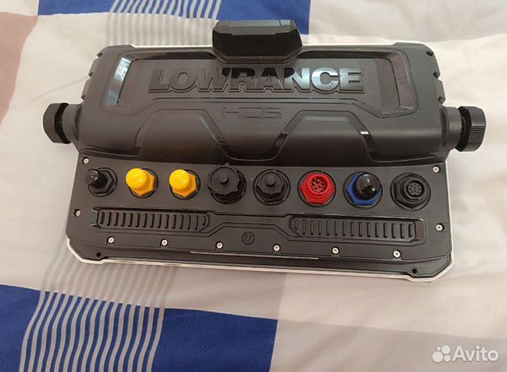 Эхолот Lawrence HDS 12 live RUS