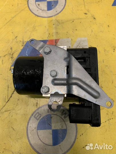 Блок ABS BMW 3 E90/E91/E92/E93 2007 34516778163
