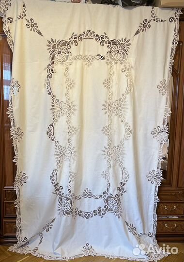Скатерть ручное кружево