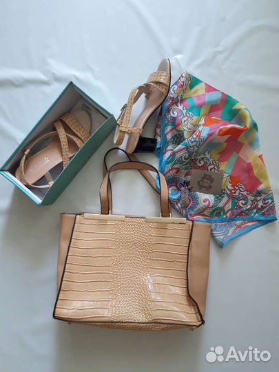 Cумка босоножки платок новое