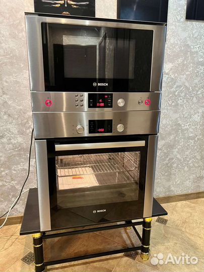 Духовой шкаф с микроволновкой Bosch Германия
