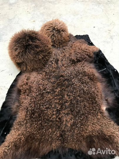 Папаха и шкура кавказская