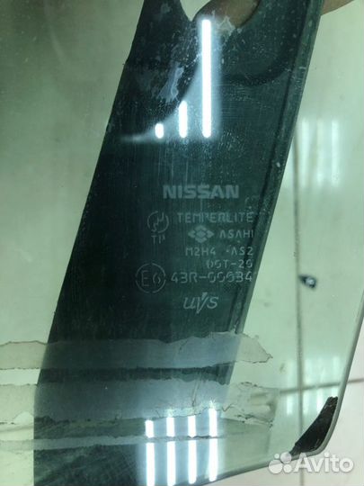 Стекло переднее правое Nissan Murano PNZ50 QR25DE