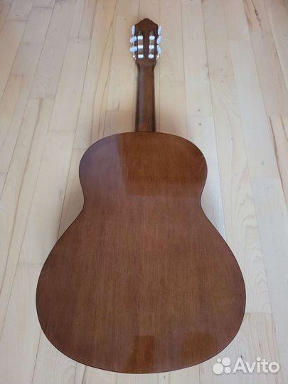 Классическая гитара Yamaha C70