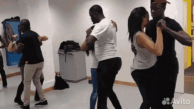 Репетитор по танцам кизомба и семба