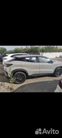 Changan UNI-T 1.5 AMT, 2023, 10 000 км