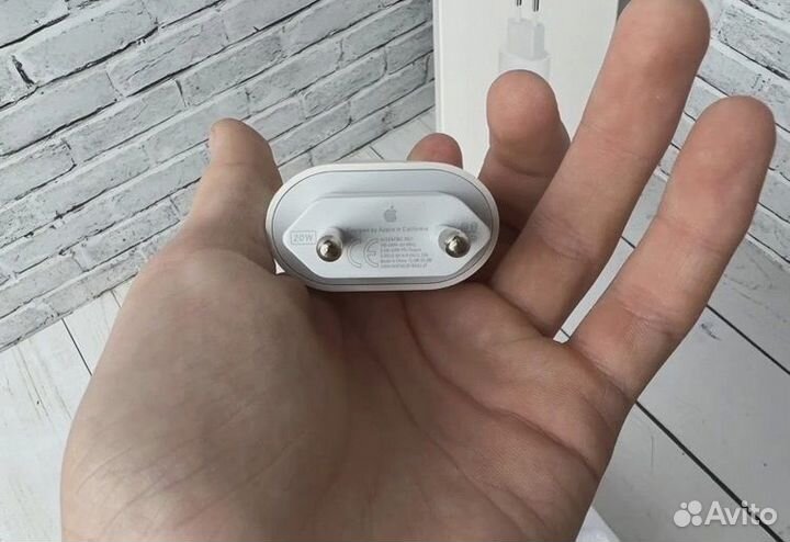 Зарядное для телефона apple Type-C lighting