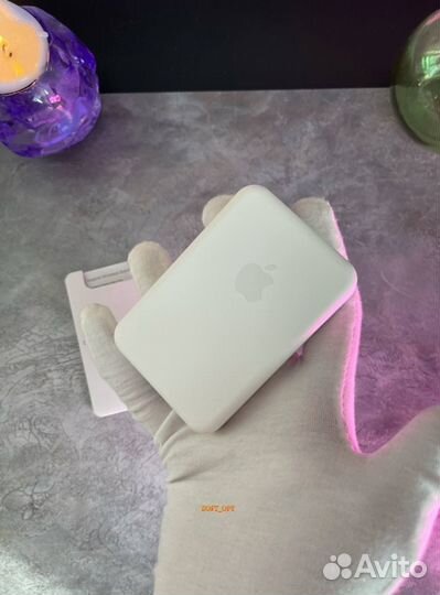 Зарядное устройство на iPhone