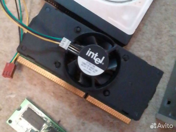 Запчасти для компьютера б/у