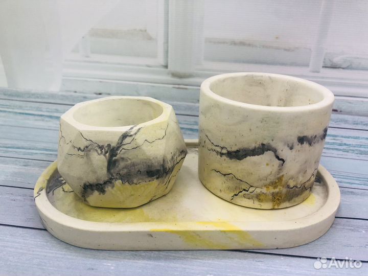 Кашпо горшок для цветов