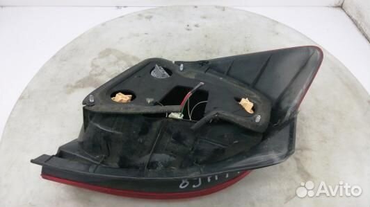 Фонарь задний правый toyota corolla verso 1 (89H17