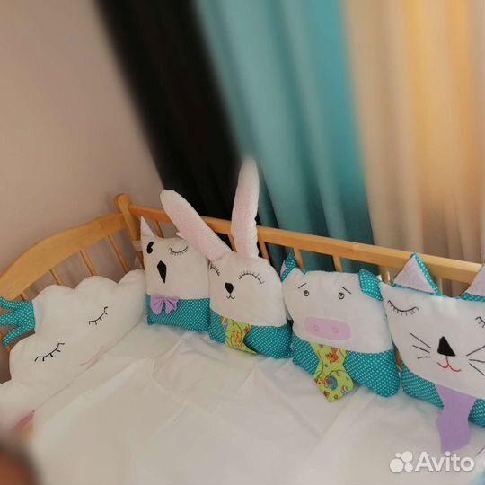 Бортики в кроватку новые