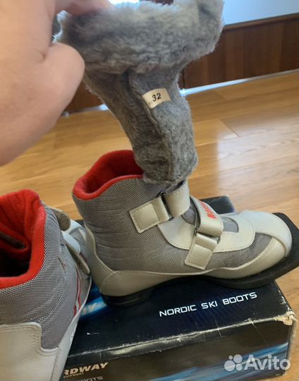 Лыжные ботинки 33размер