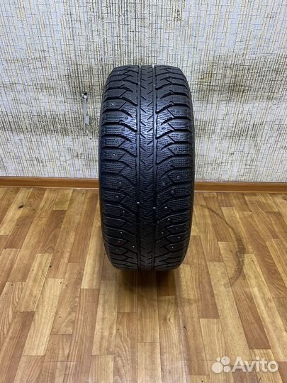 Bridgestone Ice Cruiser 7000S 235/55 R17