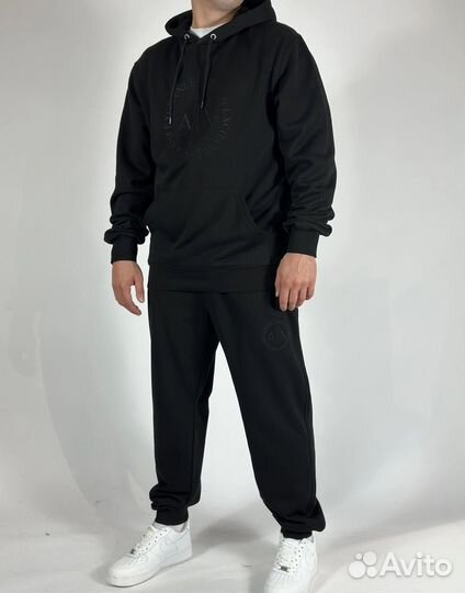 Костюм Armani exchange