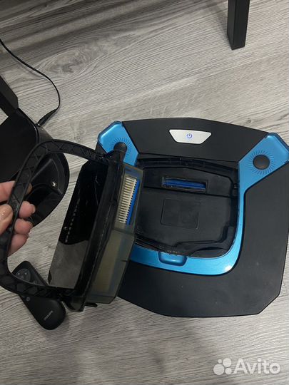 Робот-пылесос Philips SmartPro