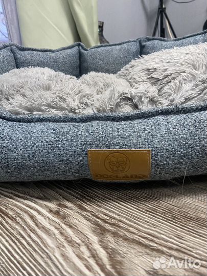 Лежанка для маленькой собаки