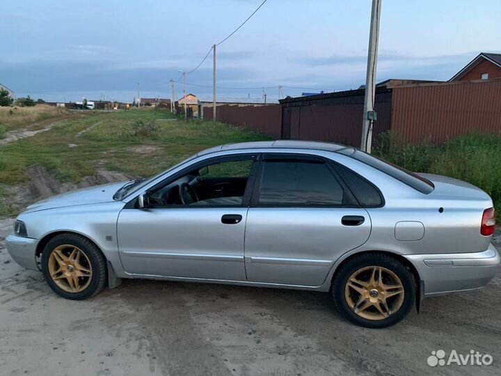 Volvo S40, 2001