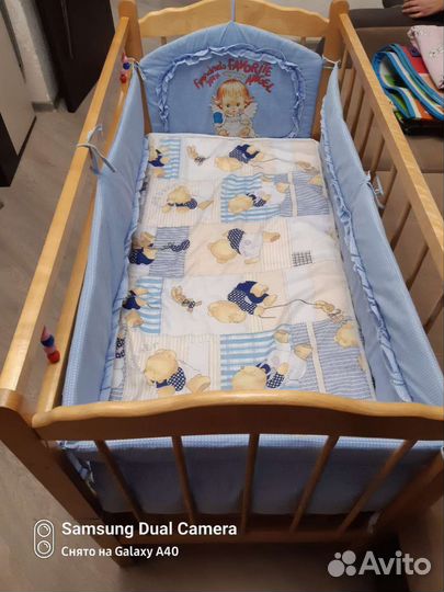 Детская кроватка