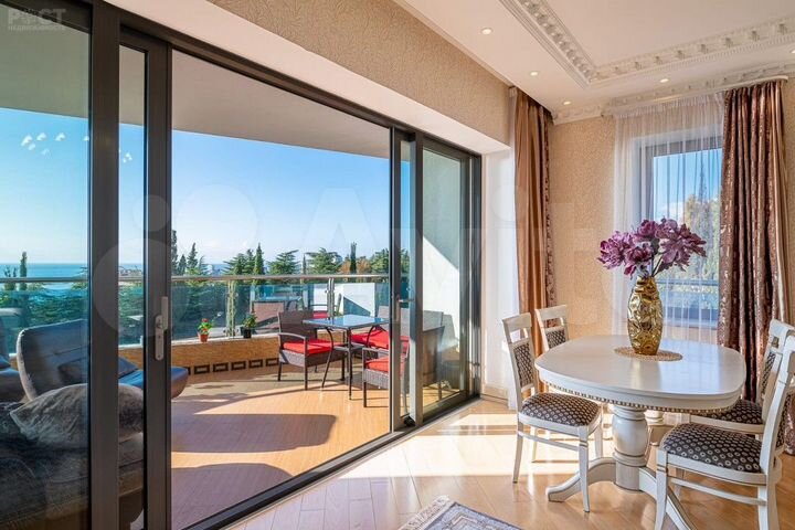 3-к. квартира, 172 м², 5/23 эт.