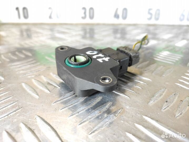 Датчик положения дроссельной заслонки Kia Sportage