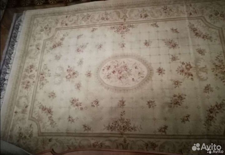 Ковер шерстяной ручной работы