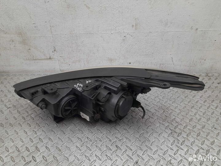 Фара правая Hyundai Santa Fe