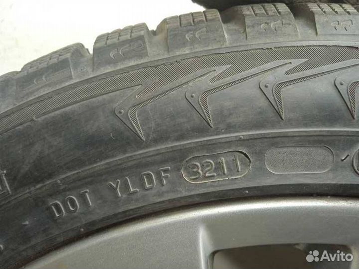 Резина зимняя 225/45R17 Nokian