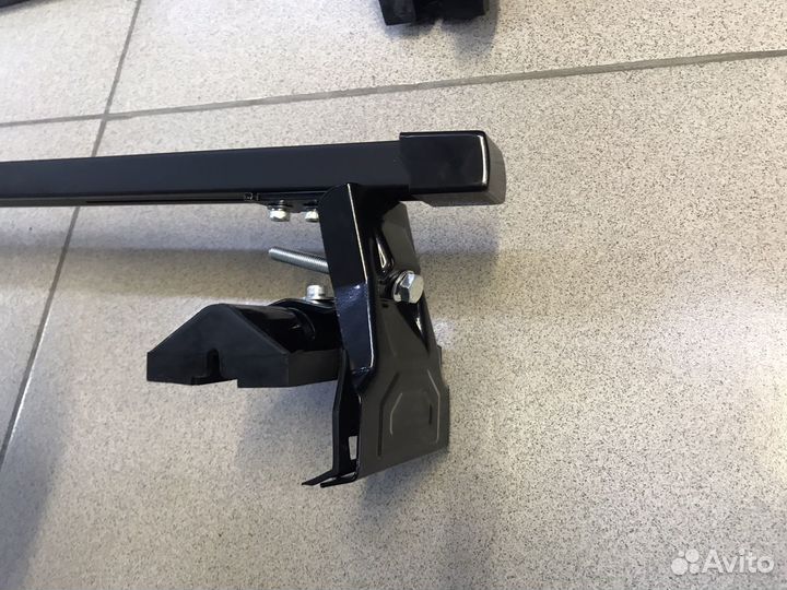 Поперечины на крышу (багажник)