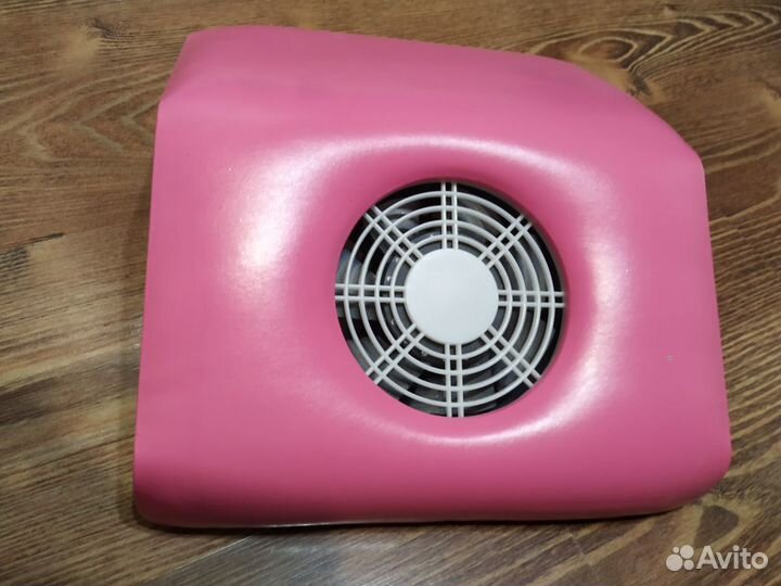 Пылесос маникюрный