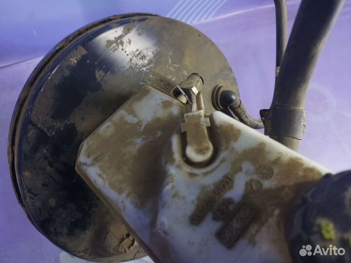 Вакуумный усилитель тормозов Ford Focus 2